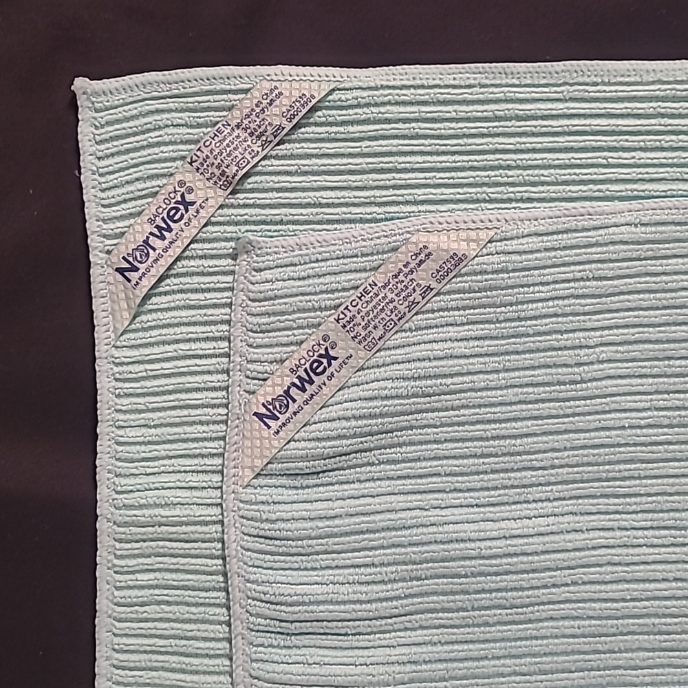 Norwex Kitchen Towel & Cloth Set